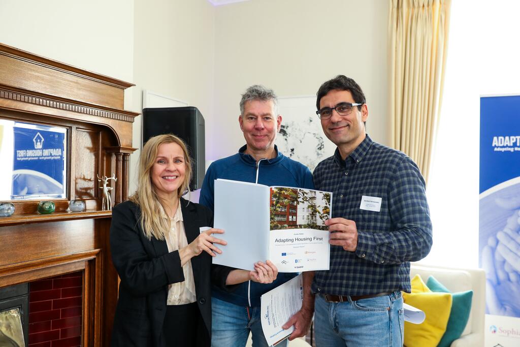 Rikka, Ingo, Guilliem with report